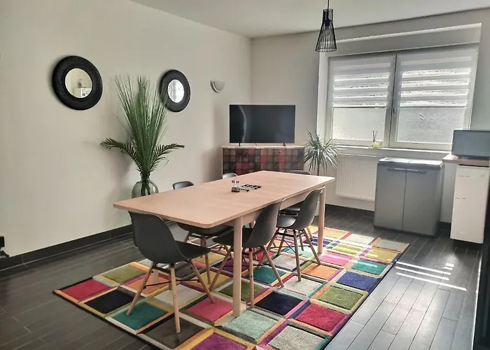 住宿加早餐酒店 Privee 23m - Canape Lit - Wifi - 120m 沃伊皮